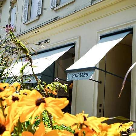 Massena Nice! Free Breakfast! Nice